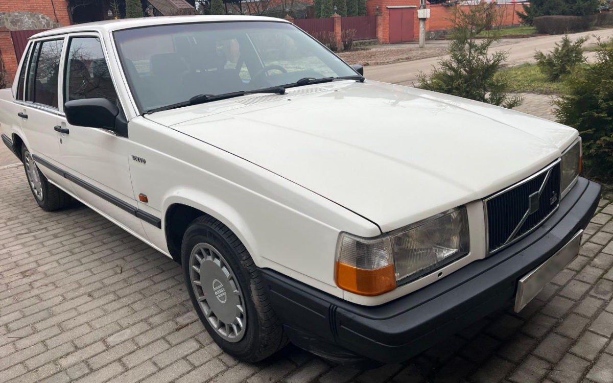 Volvo 740