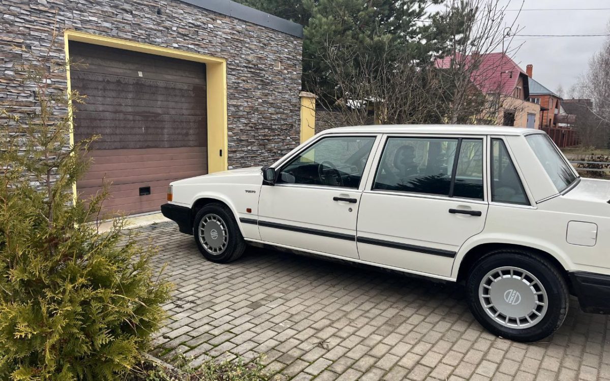 Volvo 740