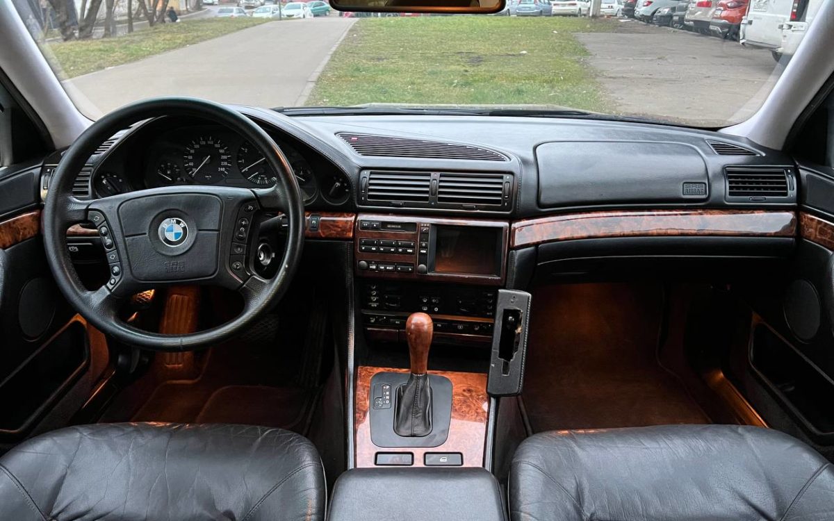 BMW 750L